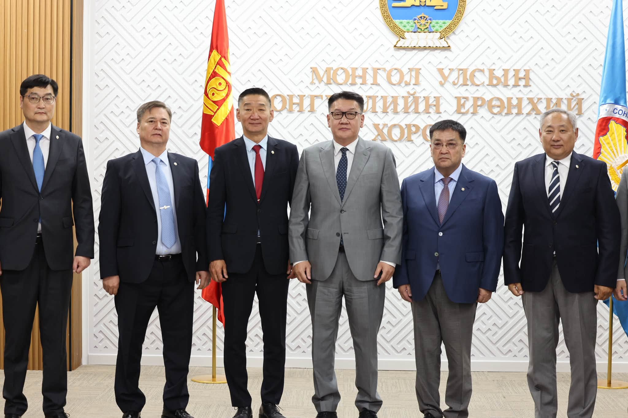 Сонгуулийн ерөнхий хорооны шинээр томилогдсон гишүүд тангараг өргөлөө